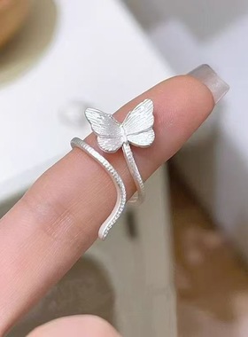蝴蝶灵蛇缠绕戒指小众设计轻奢ins百搭气质高级感时尚甜酷指环女