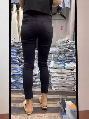 2025年秋季新款高腰弹力小脚牛仔裤女大码黑色修身显瘦九分铅笔裤 - 图0