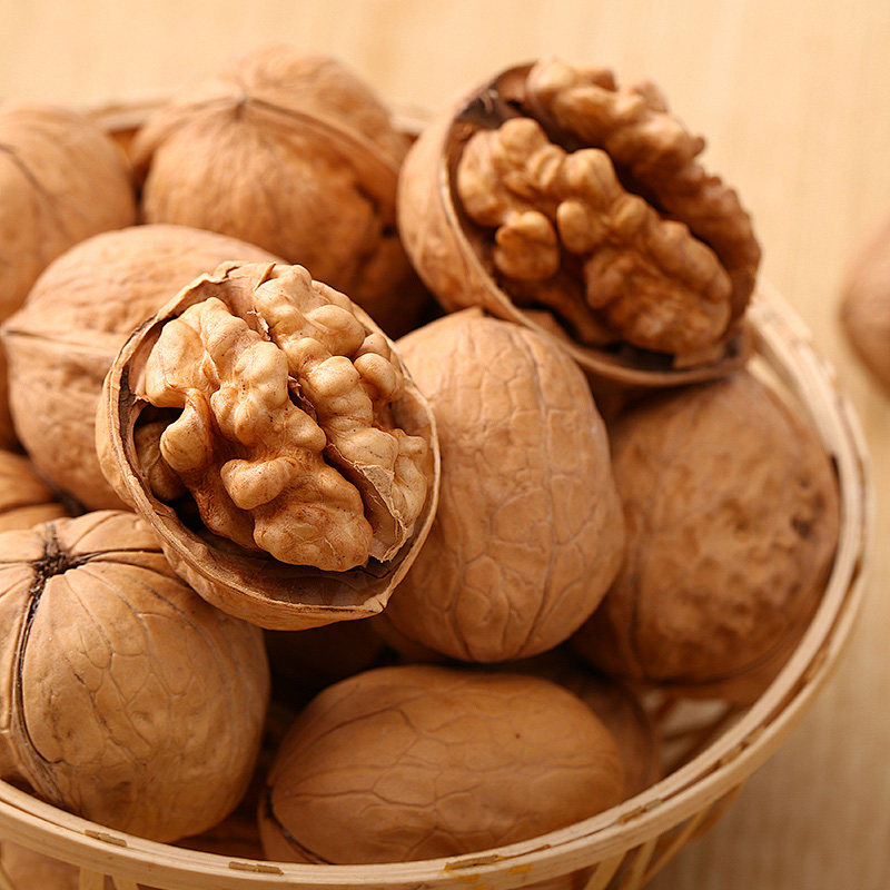 冠标生园坚果好礼礼盒1820g杏核裹衣花生葡萄干干果混合新年送礼,淘宝优惠券,粉丝福利购,淘宝优惠卷