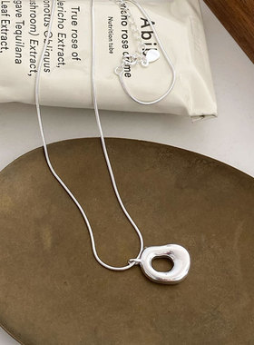 S925纯银不规则镂空椭圆项链女 简约几何设计吊坠 通勤百搭锁骨链