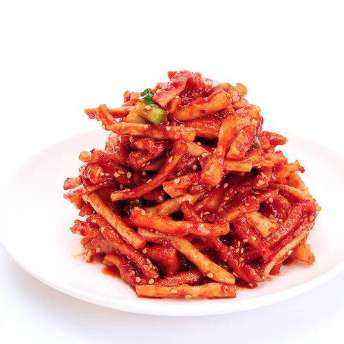 三口一品 麻酸辣脆萝卜干泡菜萝卜条咸菜韩国下饭菜农家自制450g - 图2
