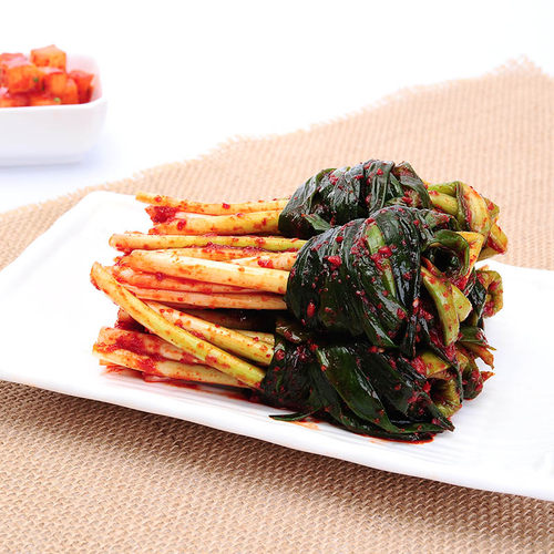 三口一品韩国小葱泡菜韩式白菜香葱泡菜袋装朝鲜延边特产美食小根 - 图1