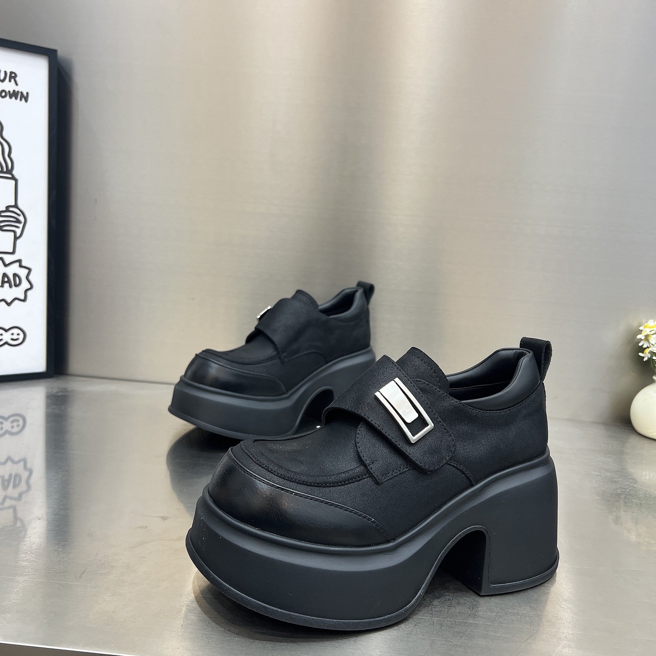 欧货真皮超轻厚底粗跟乐福鞋女2026新款魔术贴8cm小个子低帮单鞋,淘宝优惠券,粉丝福利购,淘宝优惠卷