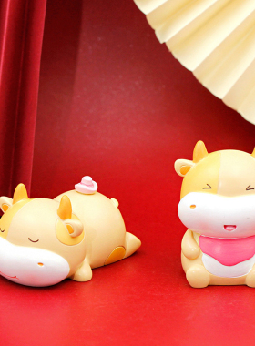 网红可爱卡通萌牛小摆件牛年新春祝福蛋糕汽车内装V饰用品儿童礼