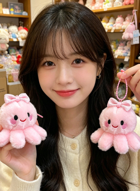 可爱少女蝴蝶结章鱼毛绒书包挂件