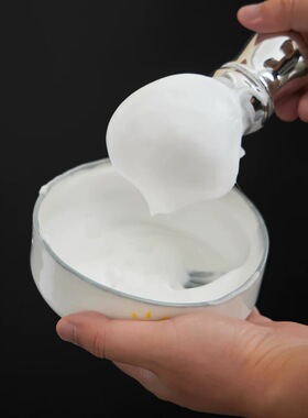 意大利进口AMONATURA檀香乳木果剃须膏滋润啫喱刮胡泡沫软化须皂