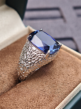 高级珠宝皇家蓝蓝宝石纯银男戒指