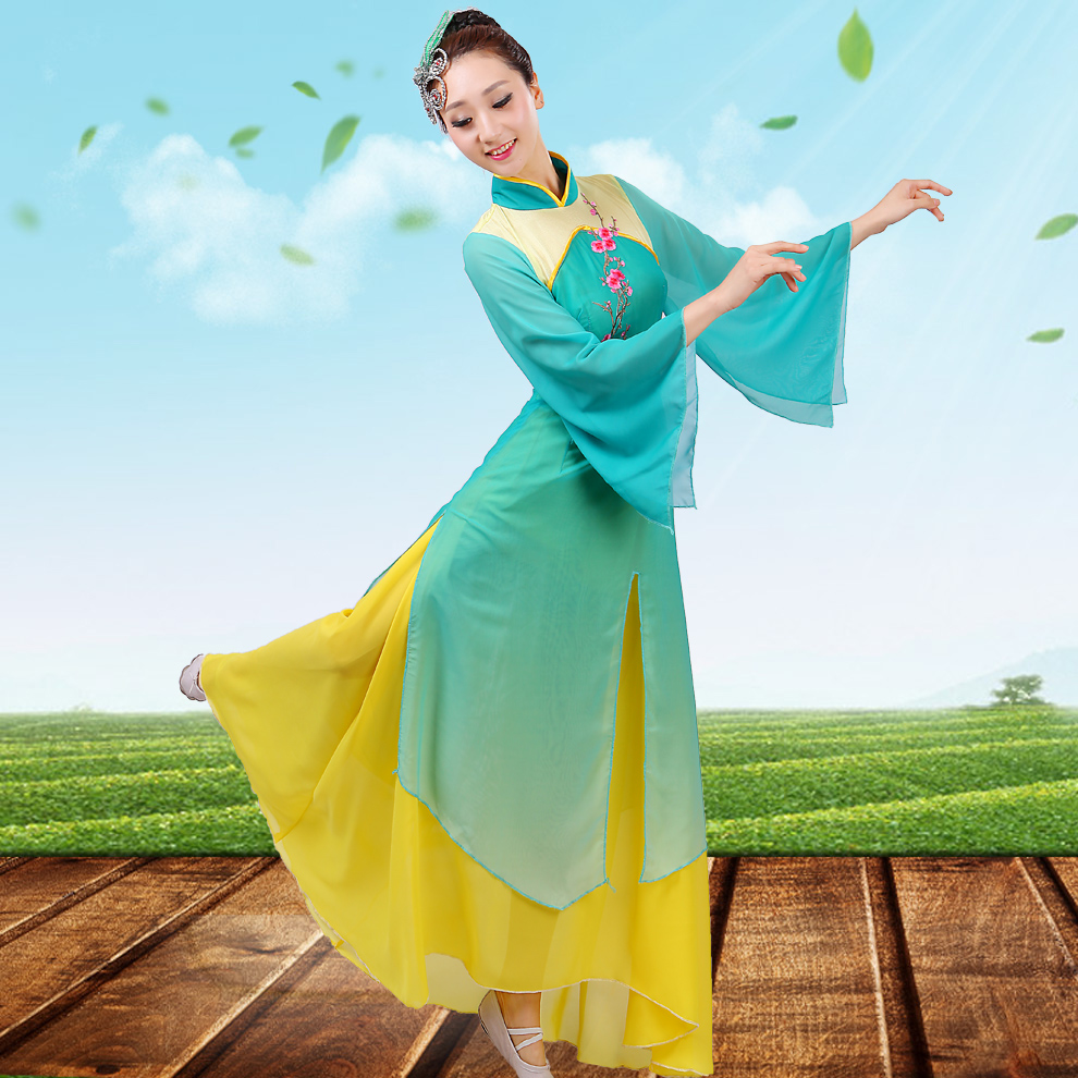 Summer oysho beachwear collection Colors room blue, Inspired Fashion by art: sandro botticelli primavera
