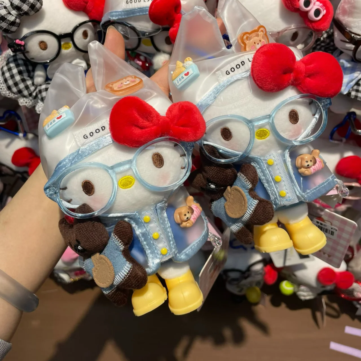 【正版】厨师hellokitty包包挂件毛绒公仔玩偶生日礼物女闺蜜可爱,淘宝优惠券,粉丝福利购,淘宝优惠卷