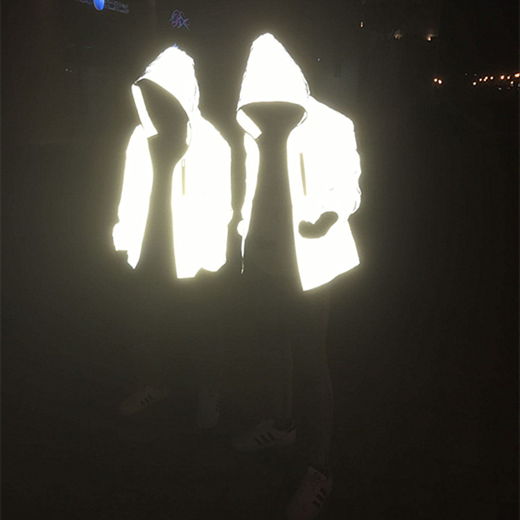 银灰色超高亮化纤底反光布制作服装反光衣帽摄影背景diy演唱会用_虎窝淘