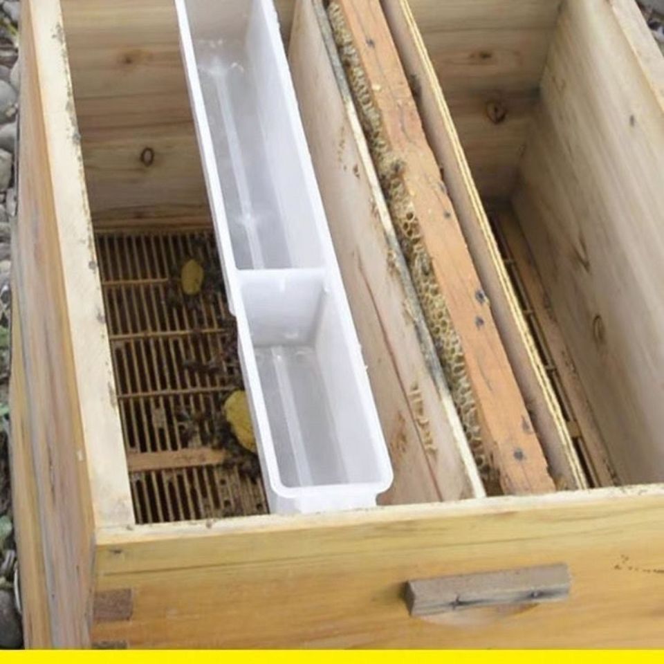 1.5kg饲喂器1.5公斤加厚型喂水器喂蜜蜂槽喂糖器养蜂工具蜂具包邮