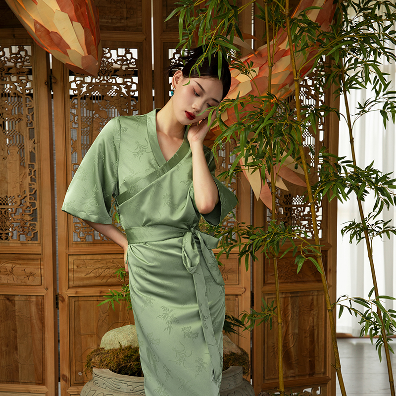 特惠价  禅意国风青绿提花中式连衣裙 西藏服年轻款复古日常女