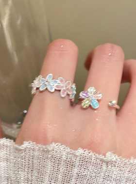今饰有约多巴胺花花戒指女