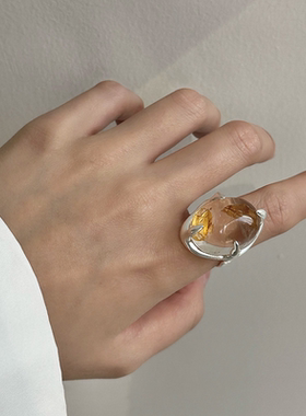 今饰有约白水晶扭爪戒指女