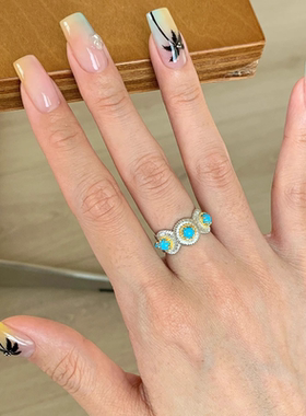 今饰有约松石拉丝戒指女