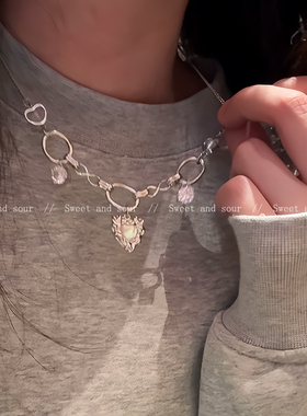 甜酷小众爱心项链女小众设计毛衣链高级感叠戴卫衣链2026新锁骨链