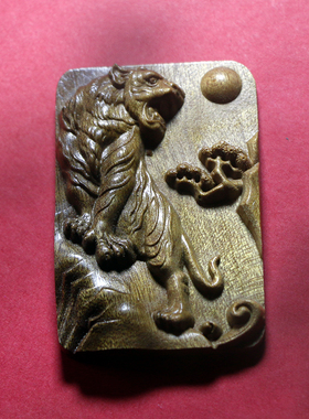 金丝楠木虎牌木雕老虎霸气吊坠项链挂件饰品男女天然招财礼物