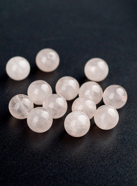 天然粉水晶手串可搭配黄金转运珠