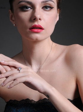 精工六爪克拉莫桑戒托