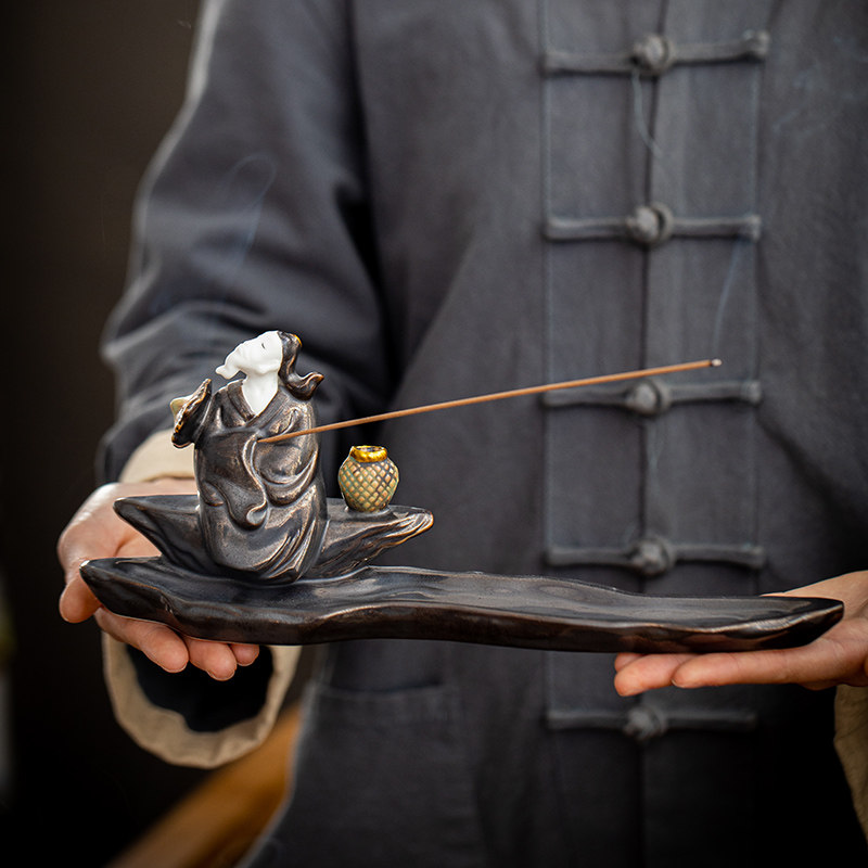 New Chinese style kiln-turned ceramic fisherman fishing line incense holder