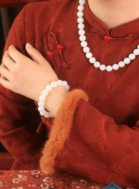 和田新疆和田玉手串天然羊脂级