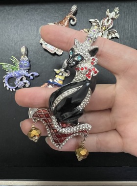 中古vintage珐琅月亮脸缅因猫造型复古个性甜酷磁石吊坠清货