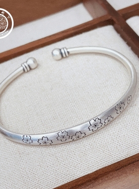 足银999做旧哑光樱花莲花手镯