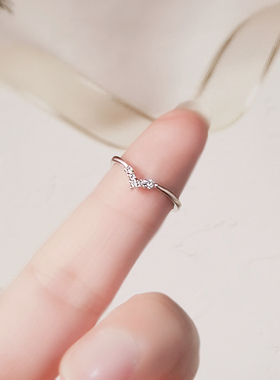 小尺码戒指女孩儿童学生尾戒小指