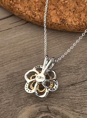 轻奢百合水仙可旋转锁骨链