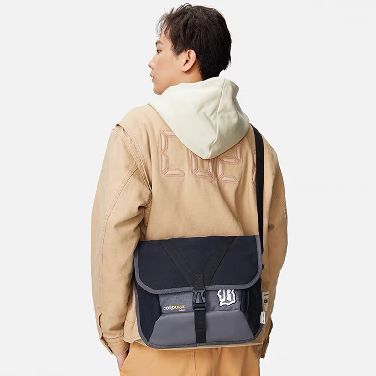 ABDS635 sports and leisure crossbody bag for men and women