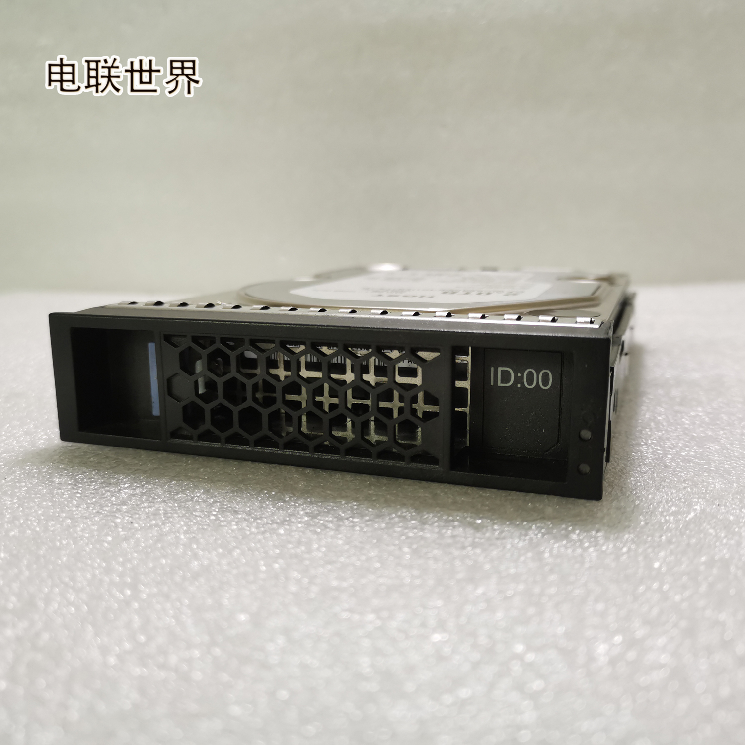 日立1W10002 HUS722T2TALA604 3907029168 2T 7.2K SATA128MB硬盘 - 图1