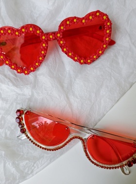 红色系带砖新娘太阳眼镜时尚镶水
