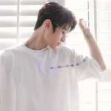 Чикерро Сицилия мужская ультрафиолетовая температура Изменения температура ультрафиолетового ультрафиолета. Крут с коротким рукавом лето.