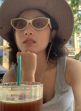 米黄框茶片个性休闲猫眼墨镜欧美凹造型太阳镜防强光高级显瘦绿黑