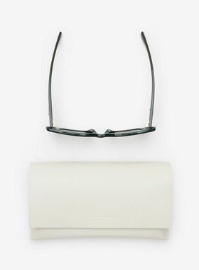 马术骑士猫眼太阳眼镜BURBERRY