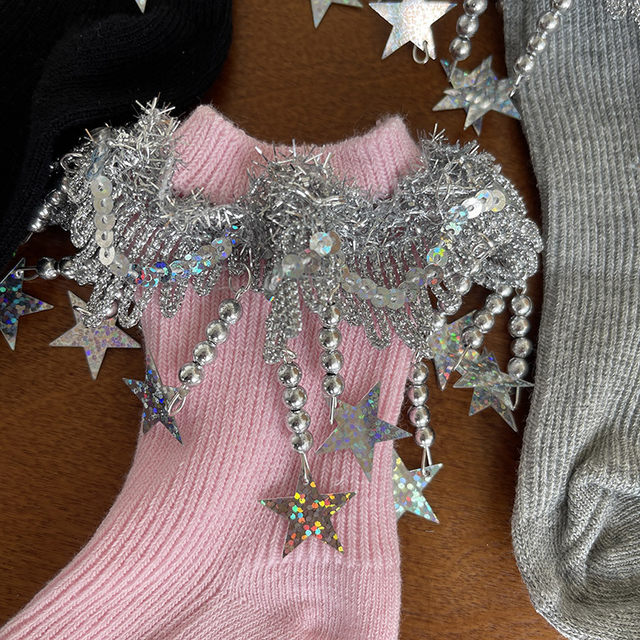 Qianjiangbaby ຜູ້ອອກແບບ sequin ດາວ tassel ເດັກຍິງເດັກນ້ອຍນັກສຶກສາ heel socks ສໍາລັບແມ່ຍິງ