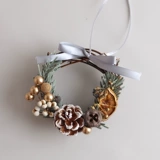 Рождественские украшения, мини-венок, сосновые шишки, звезды, золотые сосновые иголки, автомобильные подвесные украшения, реквизит для праздничной атмосферы