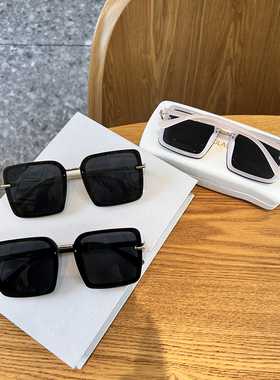 黑色四方大框太阳镜女