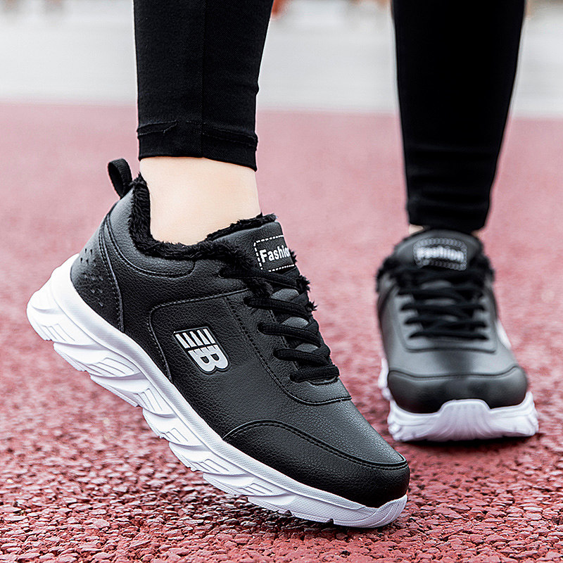 运动鞋女秋冬皮面加绒保暖休闲鞋平底百搭女鞋妈妈健步旅游跑步鞋