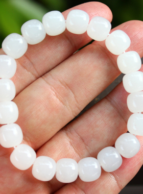 老型珠女款手串新疆和田玉