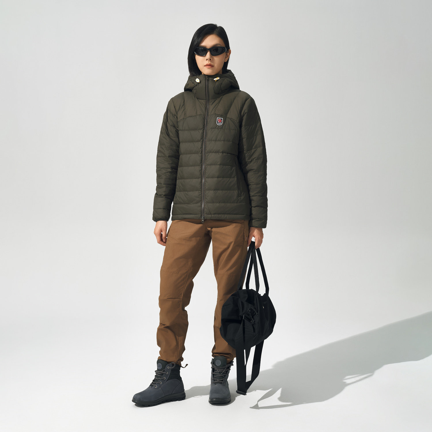 北极狐秋冬鹅绒服轻量保暖防风耐磨女士白鹅绒羽绒服 86122