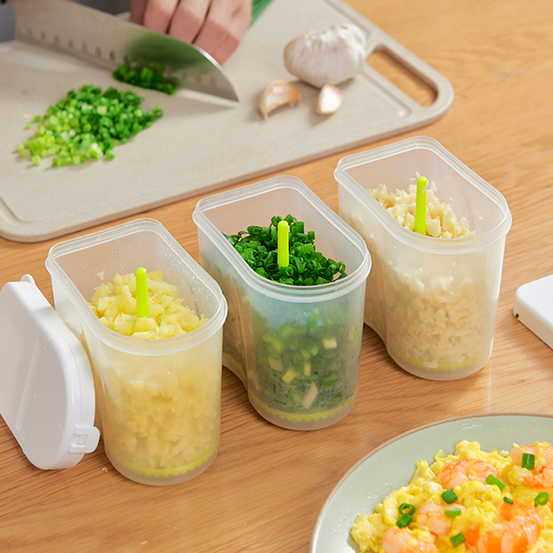 日本厨房葱花姜蒜保鲜盒家用冰箱蒜末辣椒香菜收纳沥水塑料收纳盒 - 图2