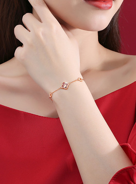 四叶草手链轻奢小众红色手链爆款高级手串闺蜜女2025年新款气质