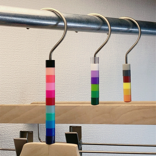 Größe Kreis Kleidung Kleidung Größe Schnallen mit verschiedenen Farben erhält