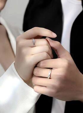 2026新款情侣对戒戒指男女一对爱之永恒浪漫求婚对戒时尚轻奢优雅