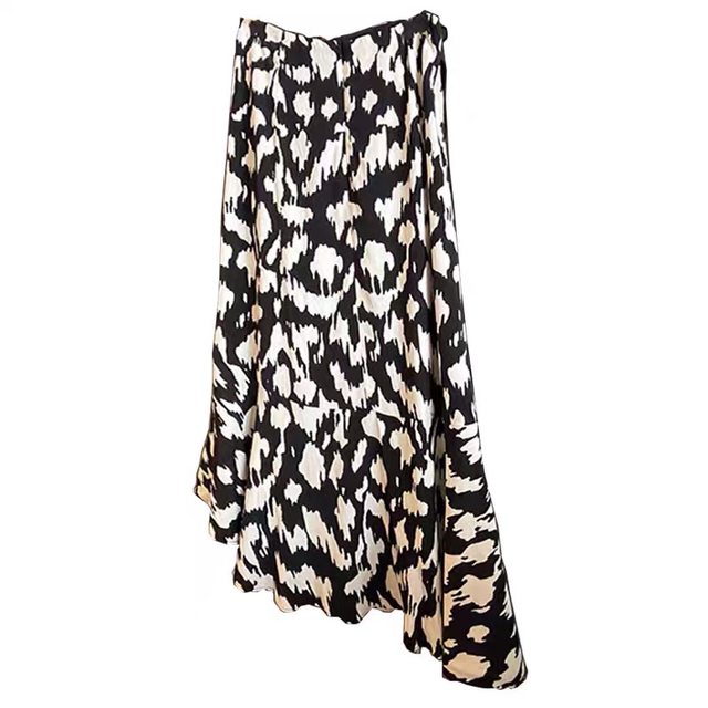 2024 skirt niche irregular fashion