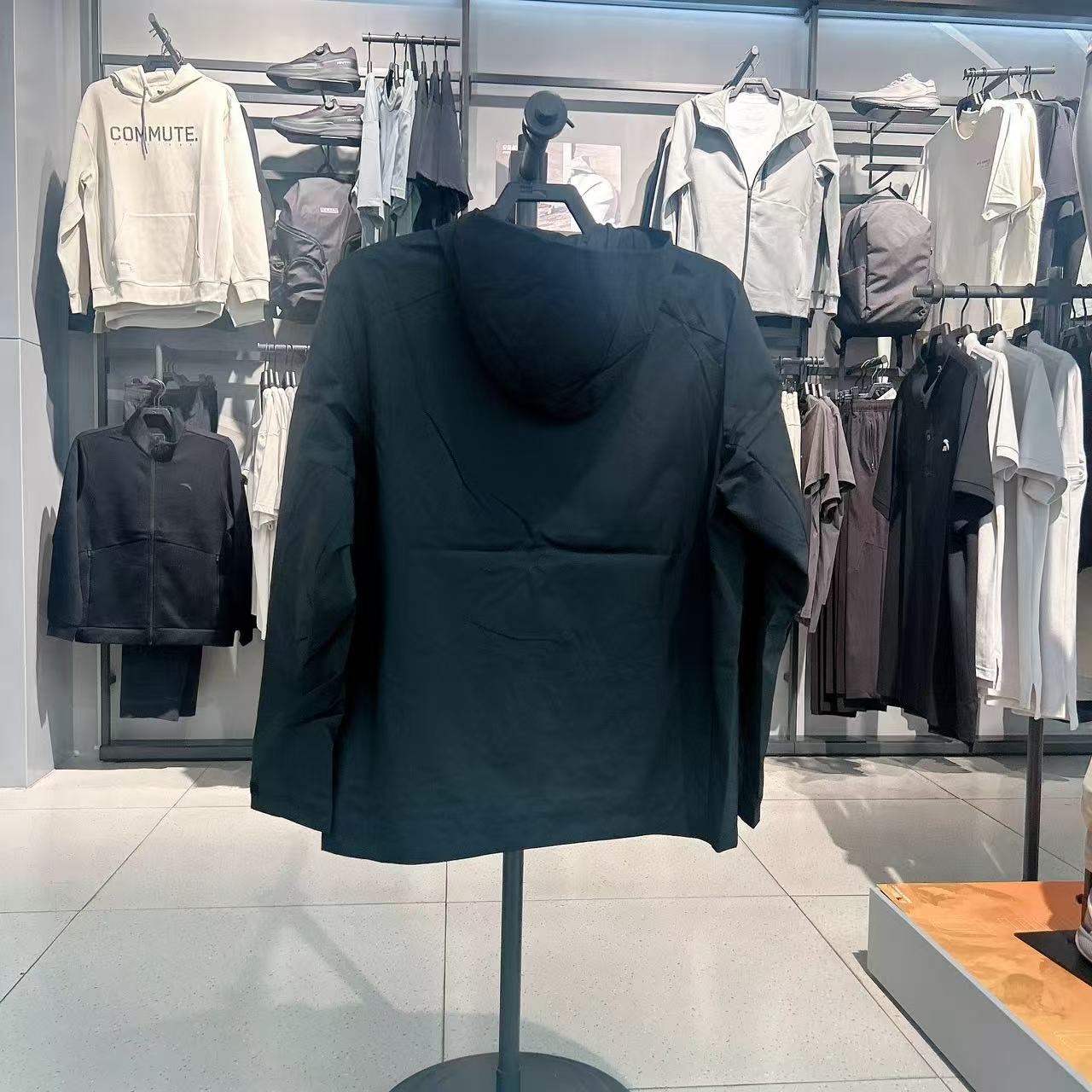 安踏梭织运动外套男秋季新款防风保暖舒适通勤夹克上衣152537605N - 图1