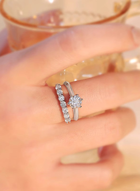 S925莫桑石满镶闭口排戒