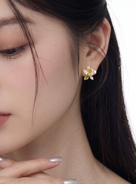 轻奢花朵耳钉小众设计师款百搭