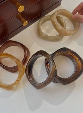 琥珀松林晕染大理石不规则树脂手镯小众百搭手环亚克力饰品不掉色